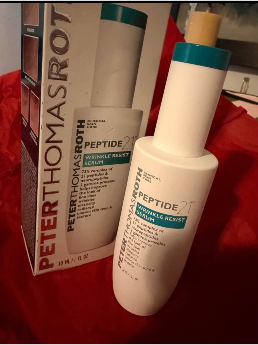 Peter Thomas Roth Peptide 21 Wrinkle Resist Serum - White and Teal